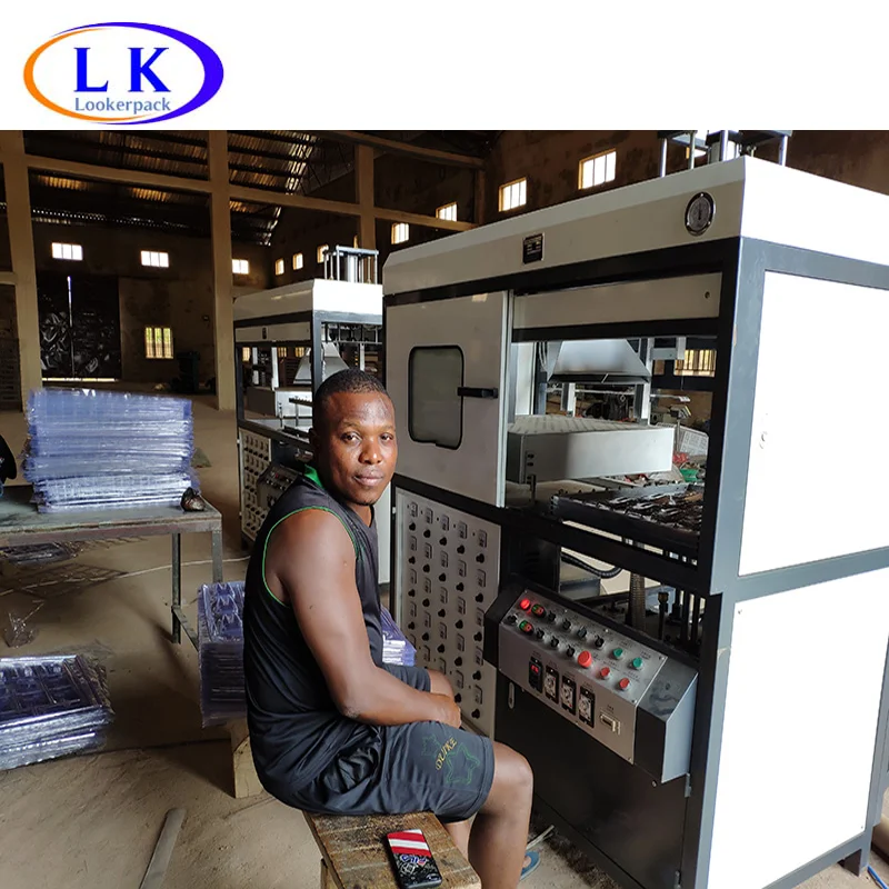 Economic small Blister Forming Machine for Plastic box container tray