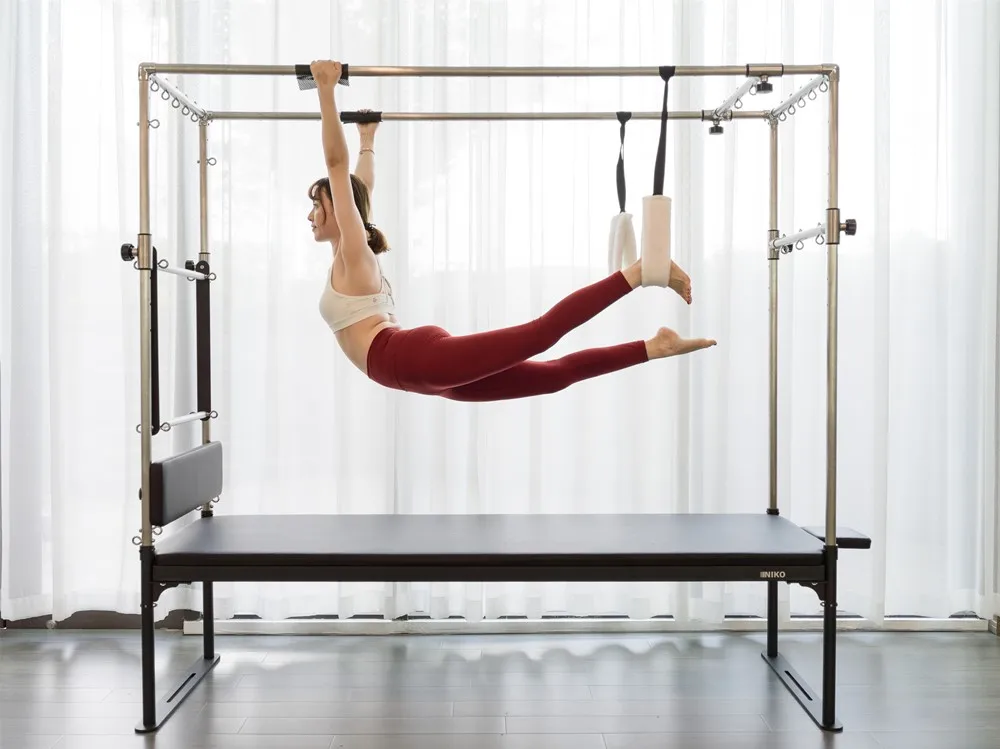 
Pilates Cadillac reformer 