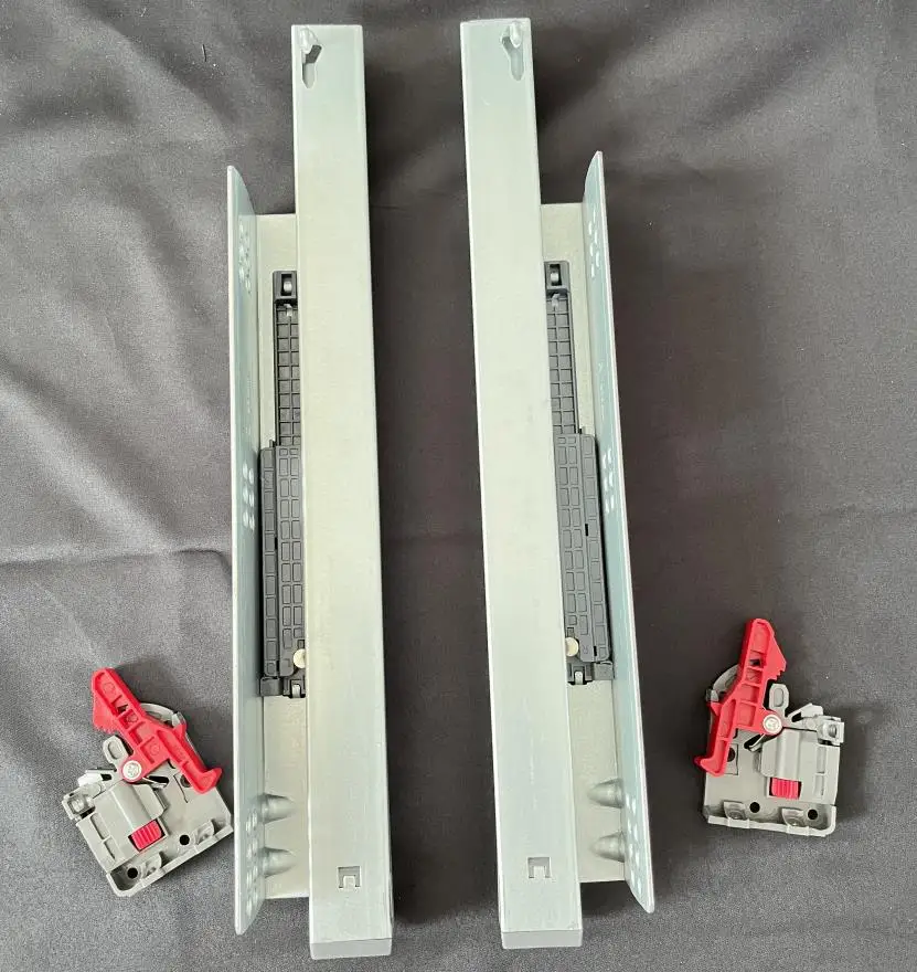 Selling American Three-section Hidden Rail Soft Closing Drawer Slide Rail Soft Closing Kitchen Undermount Drawer Slide