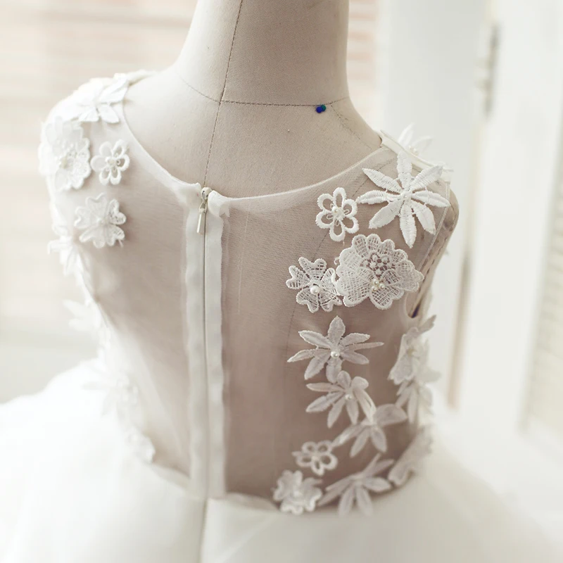 Cheap Quality White 3D Flower Puffy Kids Dress Lace Flower Girl Dress for Wedding