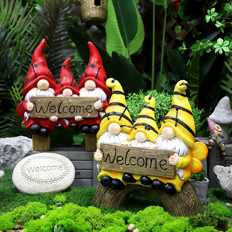 Redeco Hot Sale Led Gnomes Magnesium Oxide Crafts Cute Wholesale Garden Gnomes Magnesium Oxide Crafts