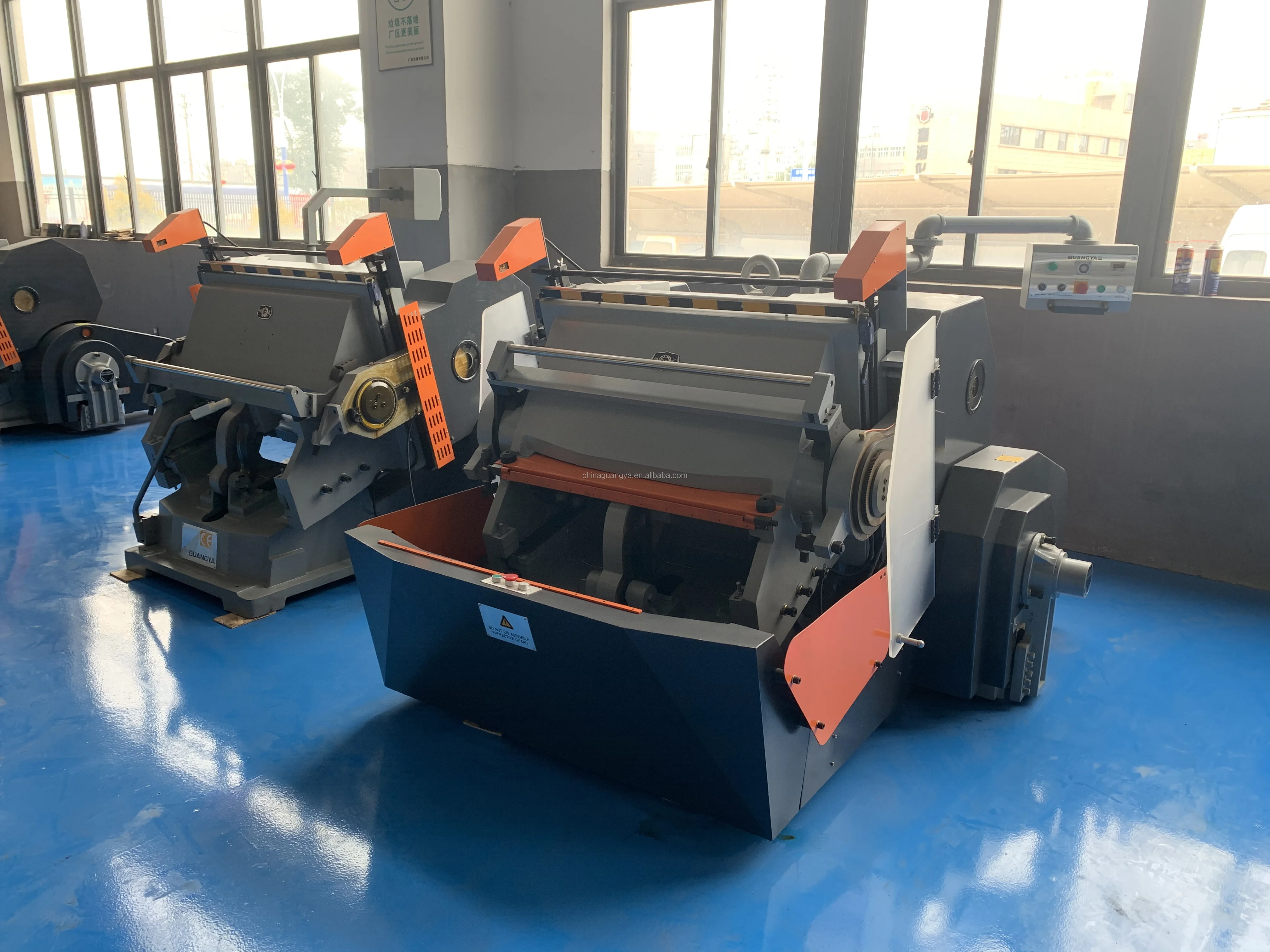 ML101D ручная машина для высечки бумажных тортов