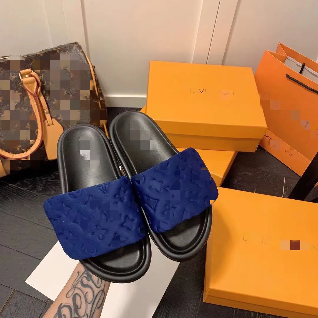Designer sandals women famous brands men designer shoes and slippers slides men flops unisex sandals women