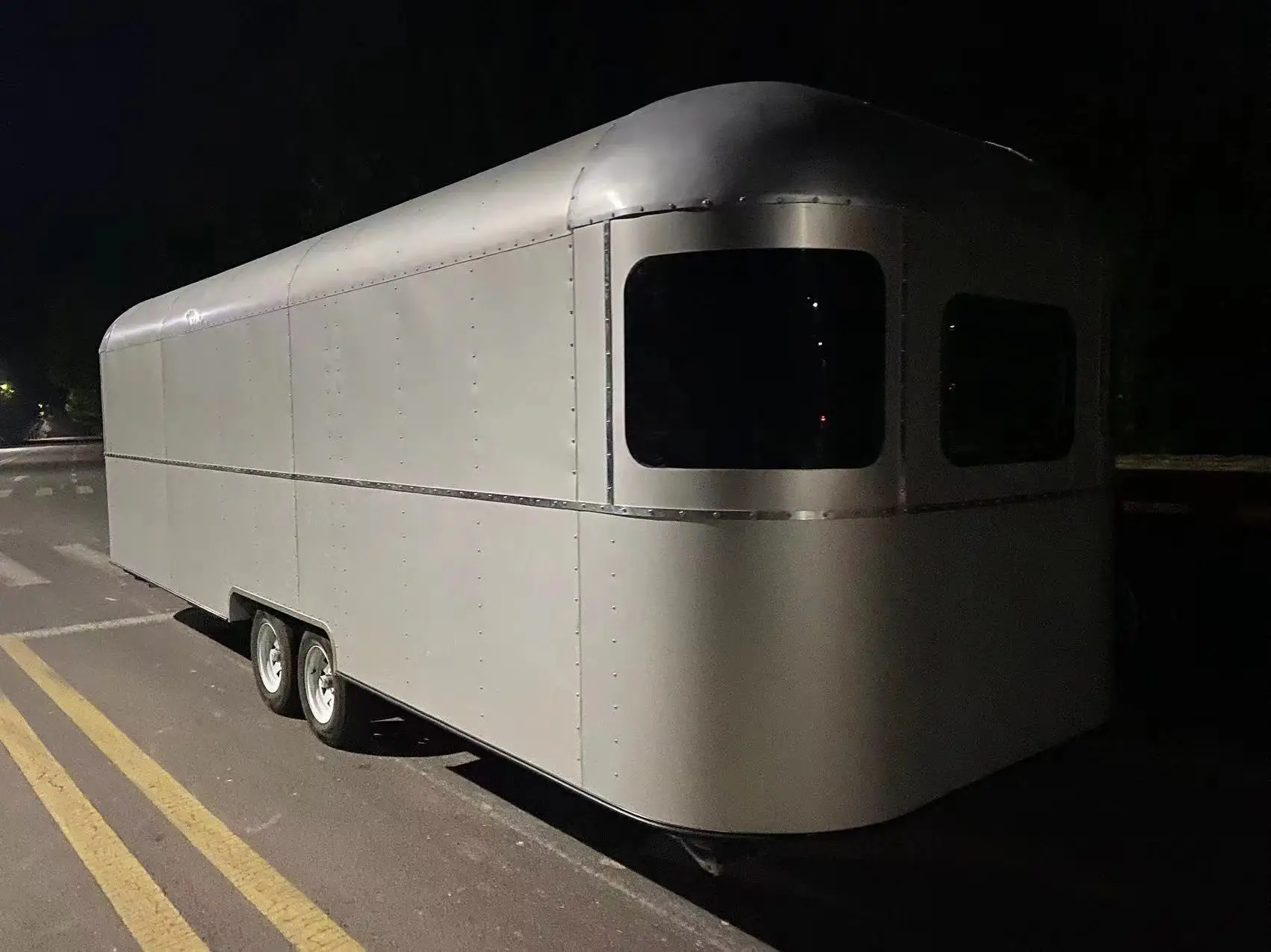 big size Multifunctional black mobile caravan food truck remolque food truck usa