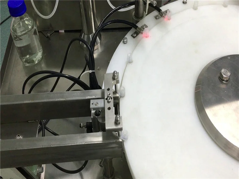 Reagent test tube filling machine and vacuum blood collection tube manufacturing and pharmaceutical liquid filling machine