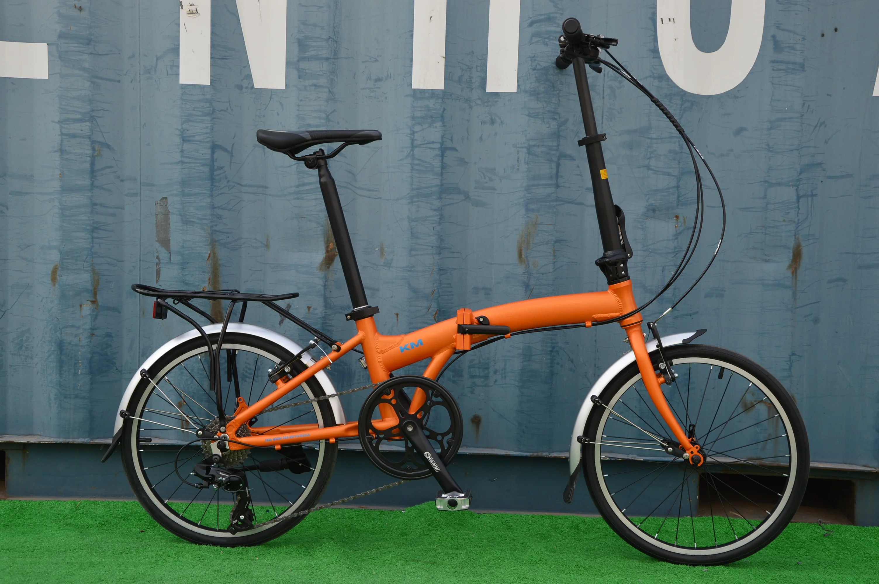 20-Inch Lightweight Aluminum Folding Bike Sport Fold Bicycle with 8-Speed Gears Disc Brake and Steel Fork Bead Pedal