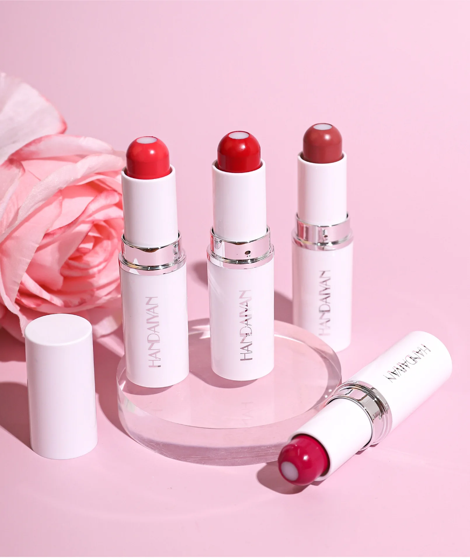 HANDAIYAN new 2 in 1 lipstick matte moisturizing 8 colors sandwich lipstick private label wholesale