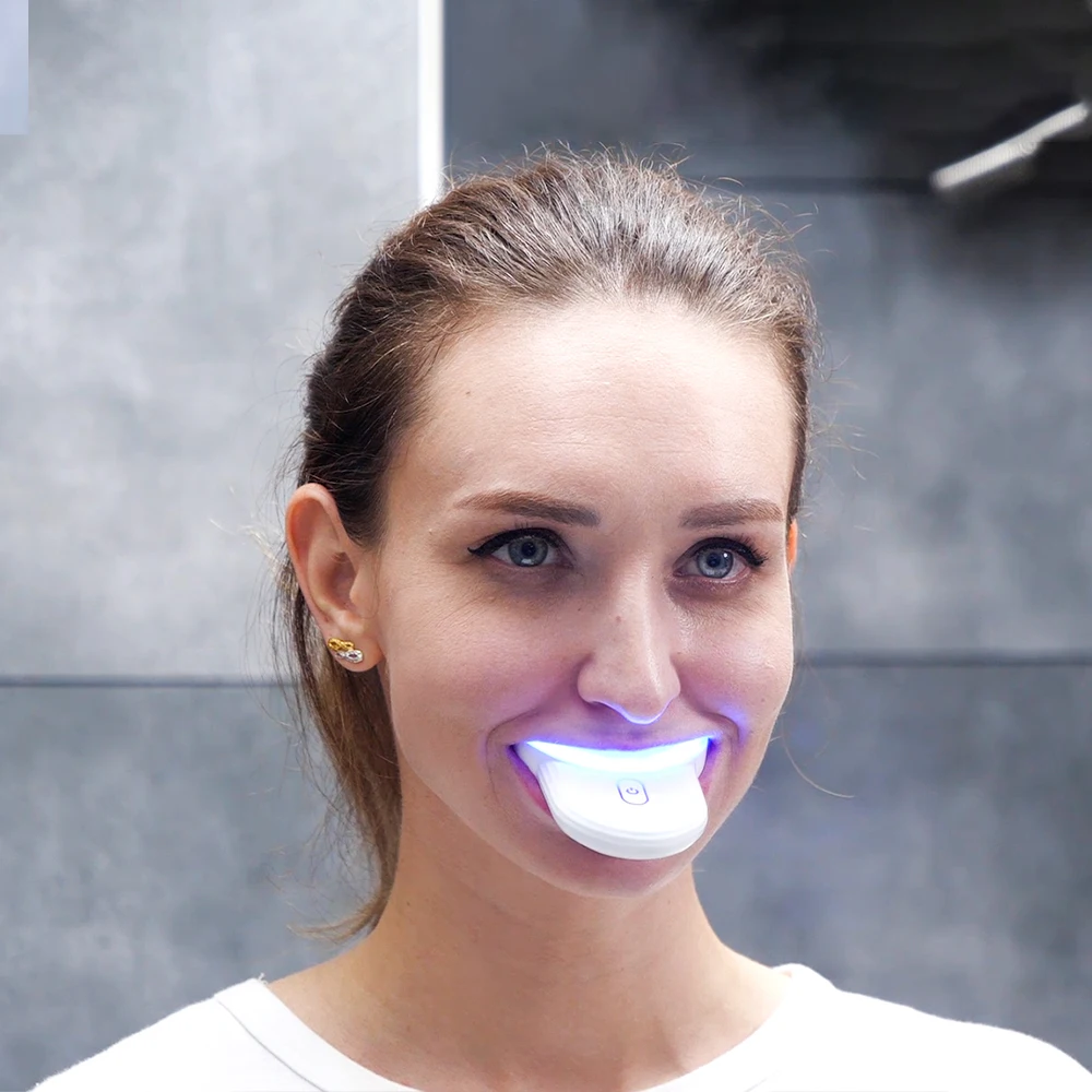 2024 IVISMILE Oral Fresh Mint Sensitivity Free Teeth Whitening Kit With 32 LED Whitening Blue Light OEM ODM