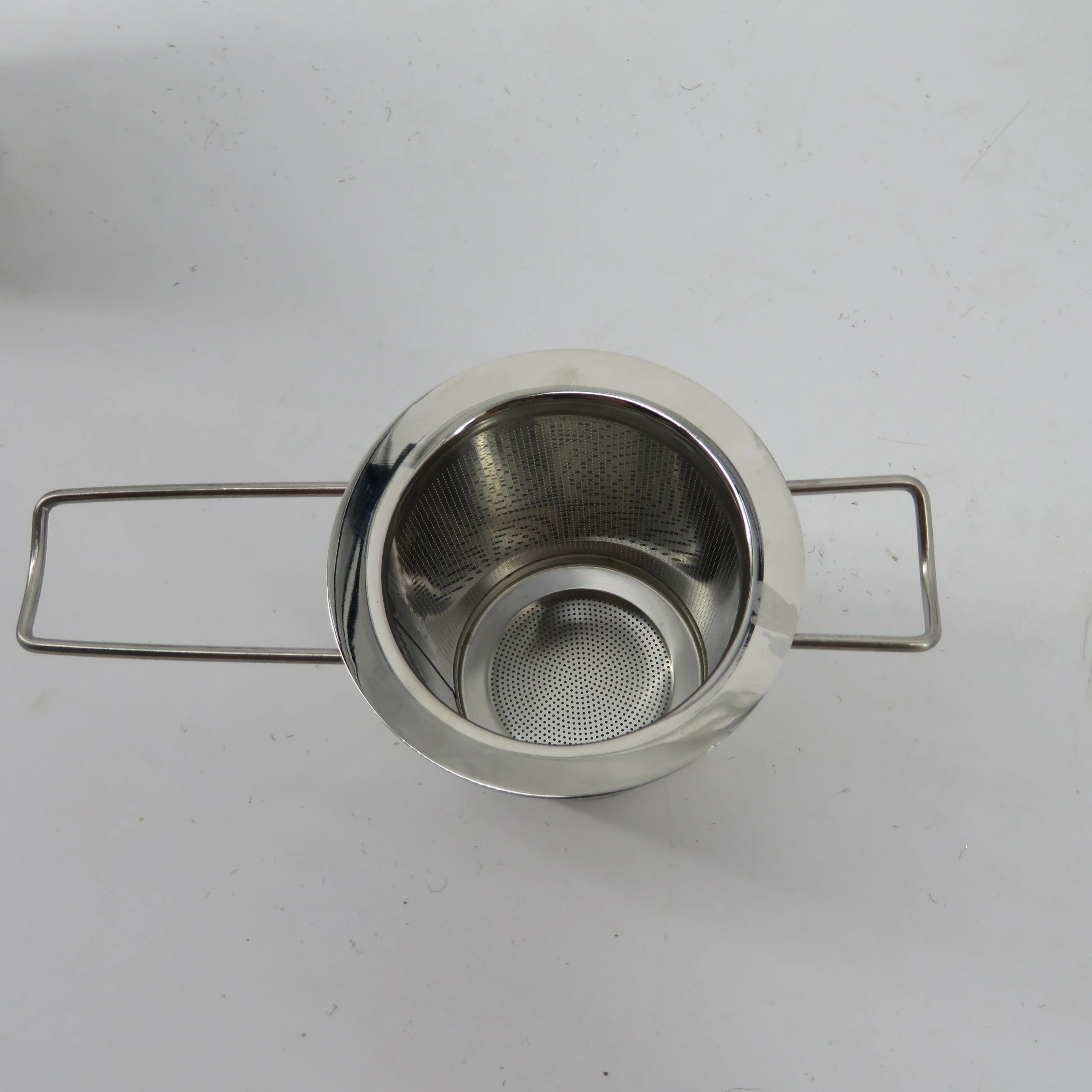 Double fine mesh stainless steel loose leaf tea infuser strainer with handle