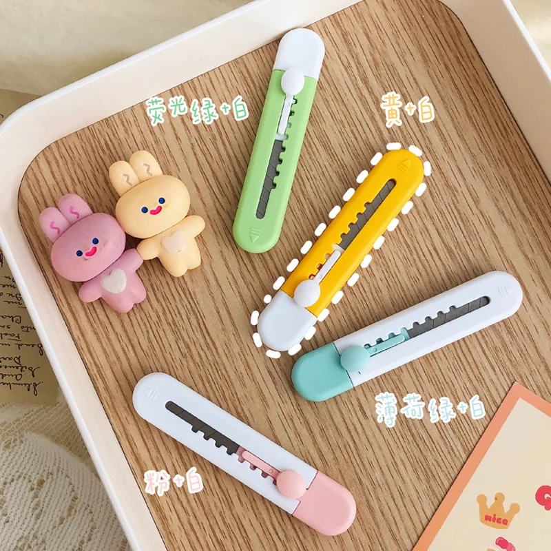 Hot Sale Student Office Stationery Simple Mini Portable Utility Knife Blade Retractable Cute Cutter Knife Paper Cutter
