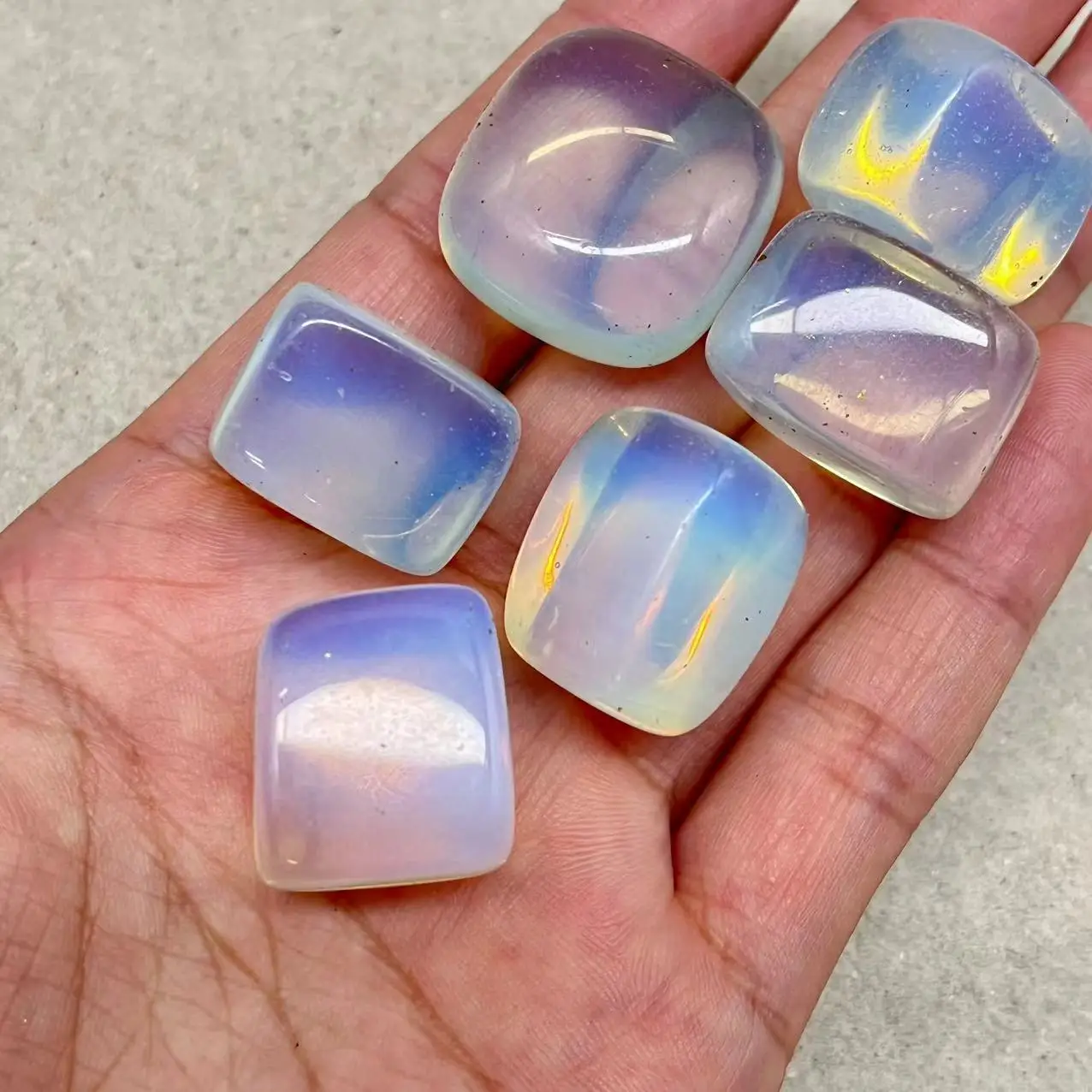 custom board game pieces hot sale heart stone and colorful stone game pieces