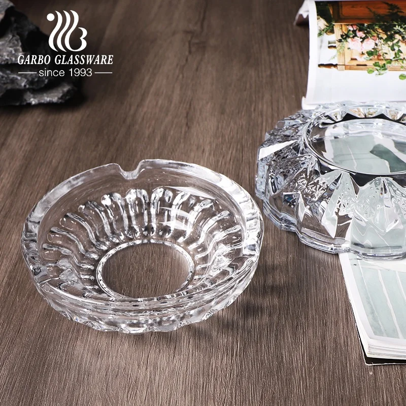 Stocked wholesale Cheap factory direct high end Embossed engraved High quality glass ashtray Glass Smoking Cigar Ashtray