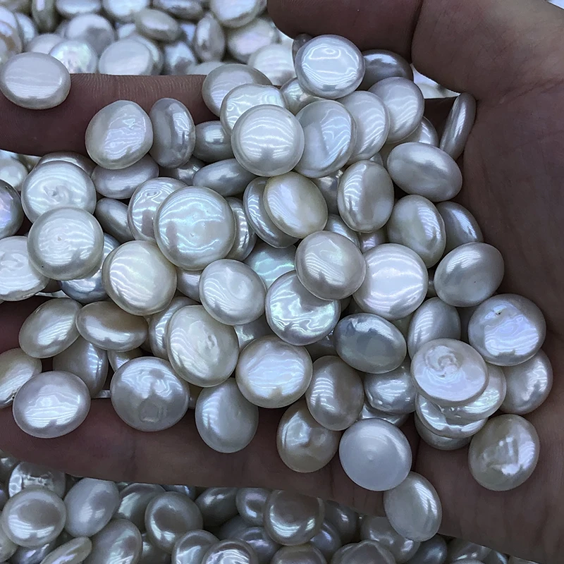 wholesale natural freshwater coin pearl,high luster,clean surface,14-15mm,white colors