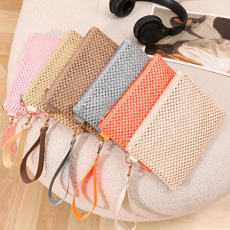 2024 Wholesale Straw Woven Hollow Out Phone Bag Custom Portable Wristlet Band Pouch Bag Straw Wallets