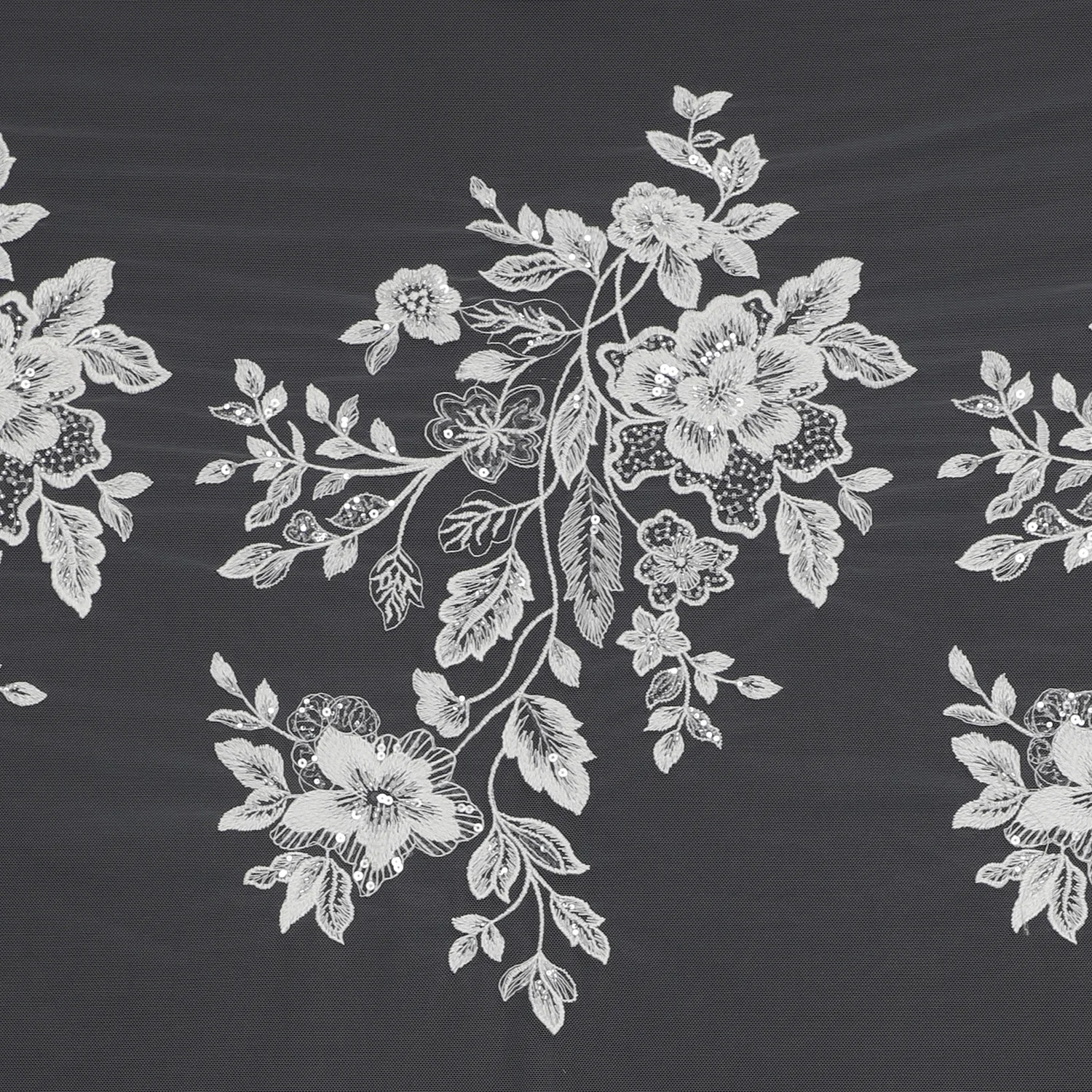 Yanzi White Floral Embroidery Beaded Lace Applique with Sequins Bridal Wedding Dress Luxury Applique