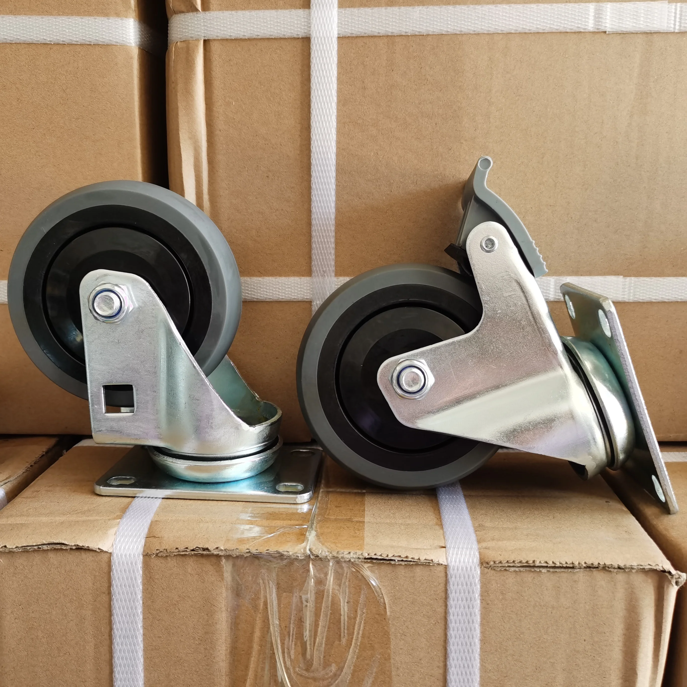 Qingdao Zhurui 4 Inch swivel top plate antistatic industrial caster swivel caster esd wheel D100mm caster Wheel