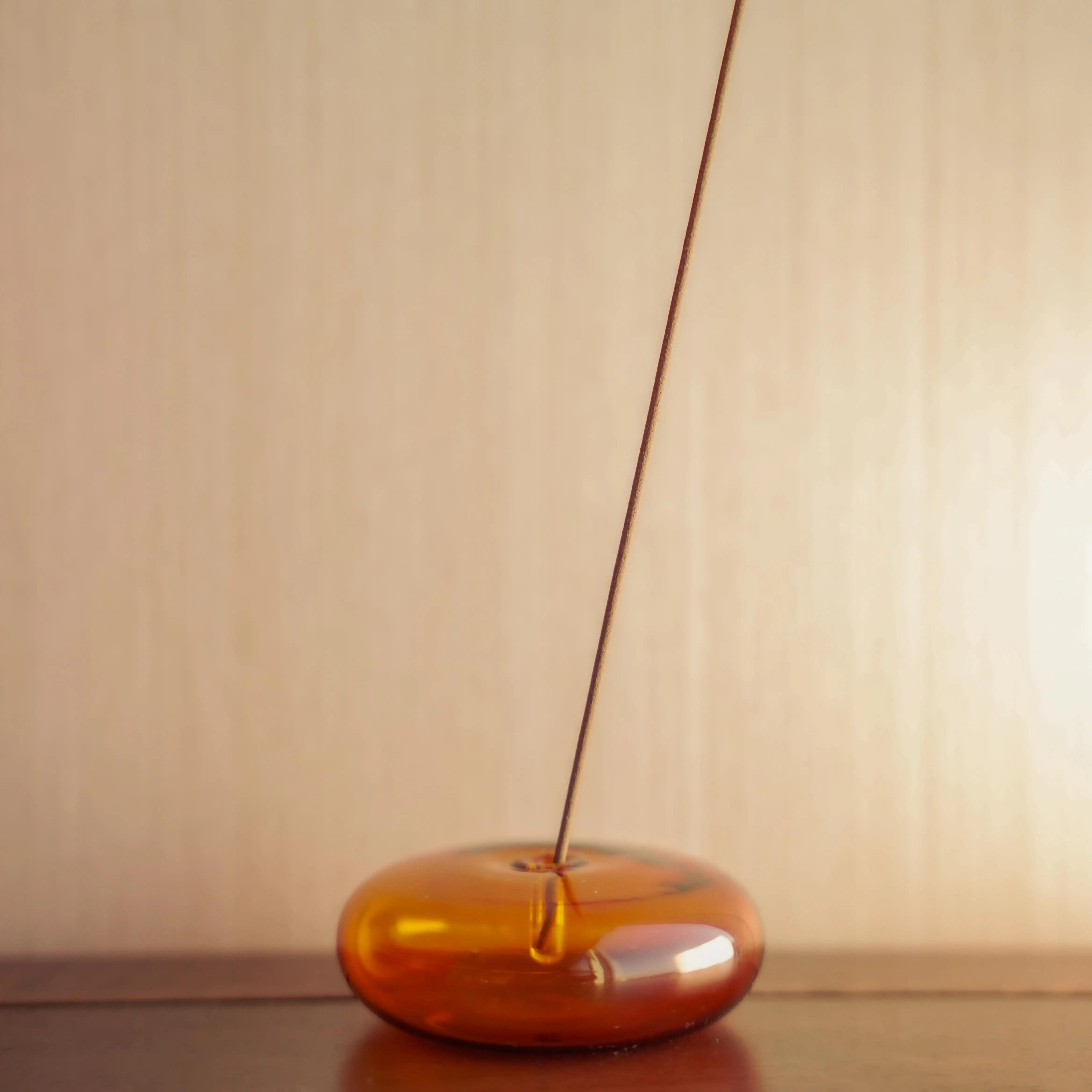 Manufacturer Custom Transparent Hand  Blown Printed Colorful  High Resistance Glass Incense Holder For Stick Home Decoration