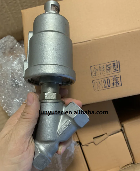 Stainless Steel Pneumatic Angle Globe Seat Valve