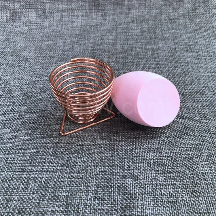 
Factory Directly Rose Gold Beauty Sponge Blender holder metal spiral makeup sponge holder 