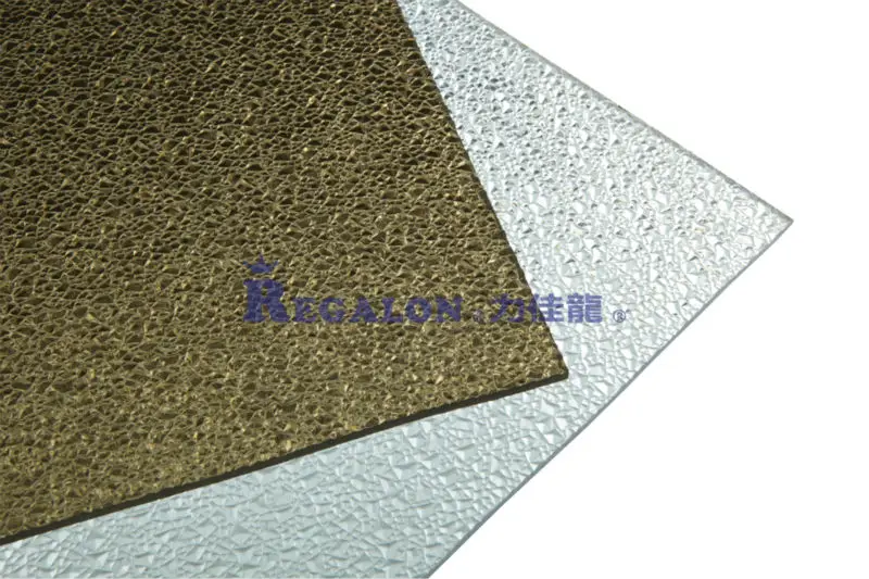 Colorful shining uv covered embossed textured polycarbonate embossed sheet