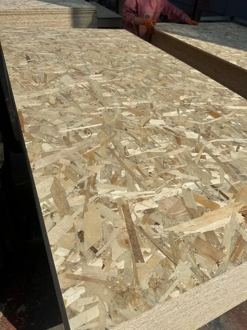 9.5mm 11.1mm OBS plywood 4x8 osb3 Board Hot export to Chile USA and Canada