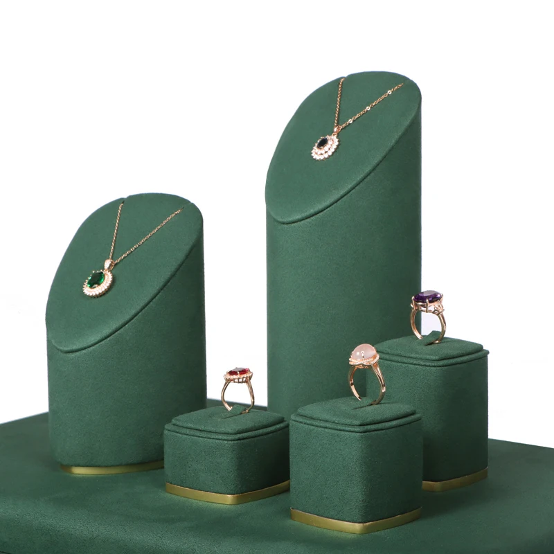 Romi Handmade Velvet Jewellery Display Props Custom Luxury Jewelry Display Stand Set For Store