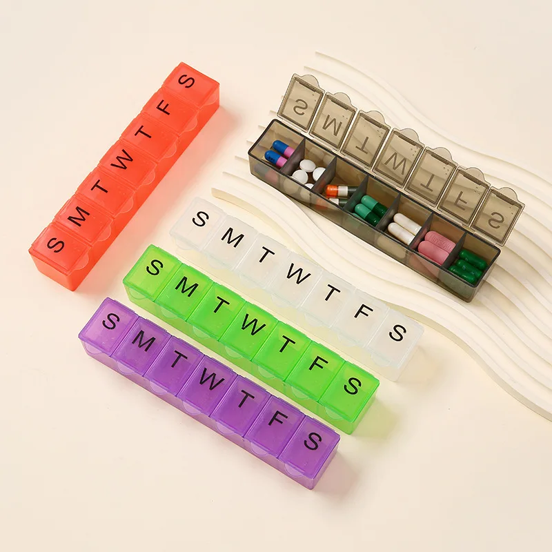 Hot sale Plastic weekly Pill Box 7 compartments tablet planner Daily tablet organizer with braille for daily life
