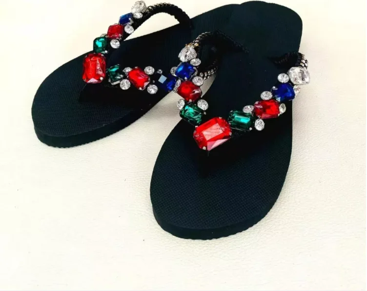 Custom Logo Women  Diamonds Straps Luxury Beach Wedding Flip Flops Slippers