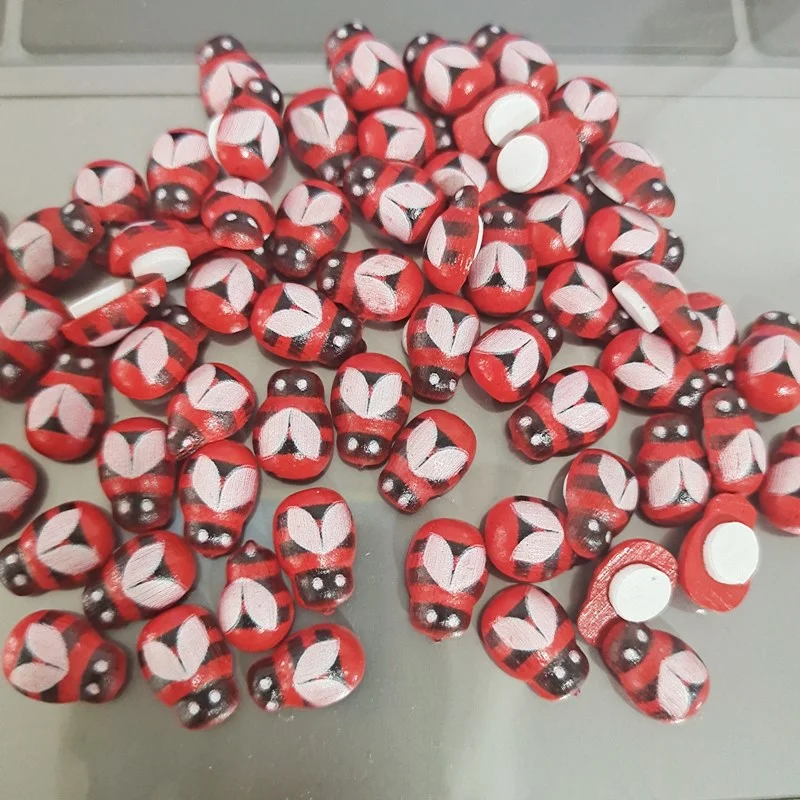 Creative Ladybug manual DIY accessories wood red yellow bee self-adhesive decoration