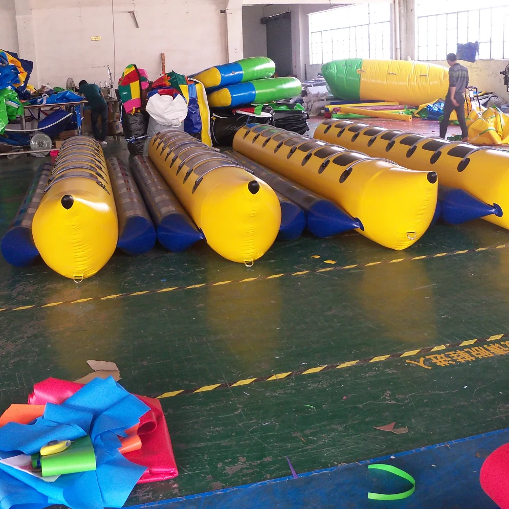 0.65, 0.9mm PVC Wholesale inflatable fly fish banana boat for sale 5/6/7/8 people to sit