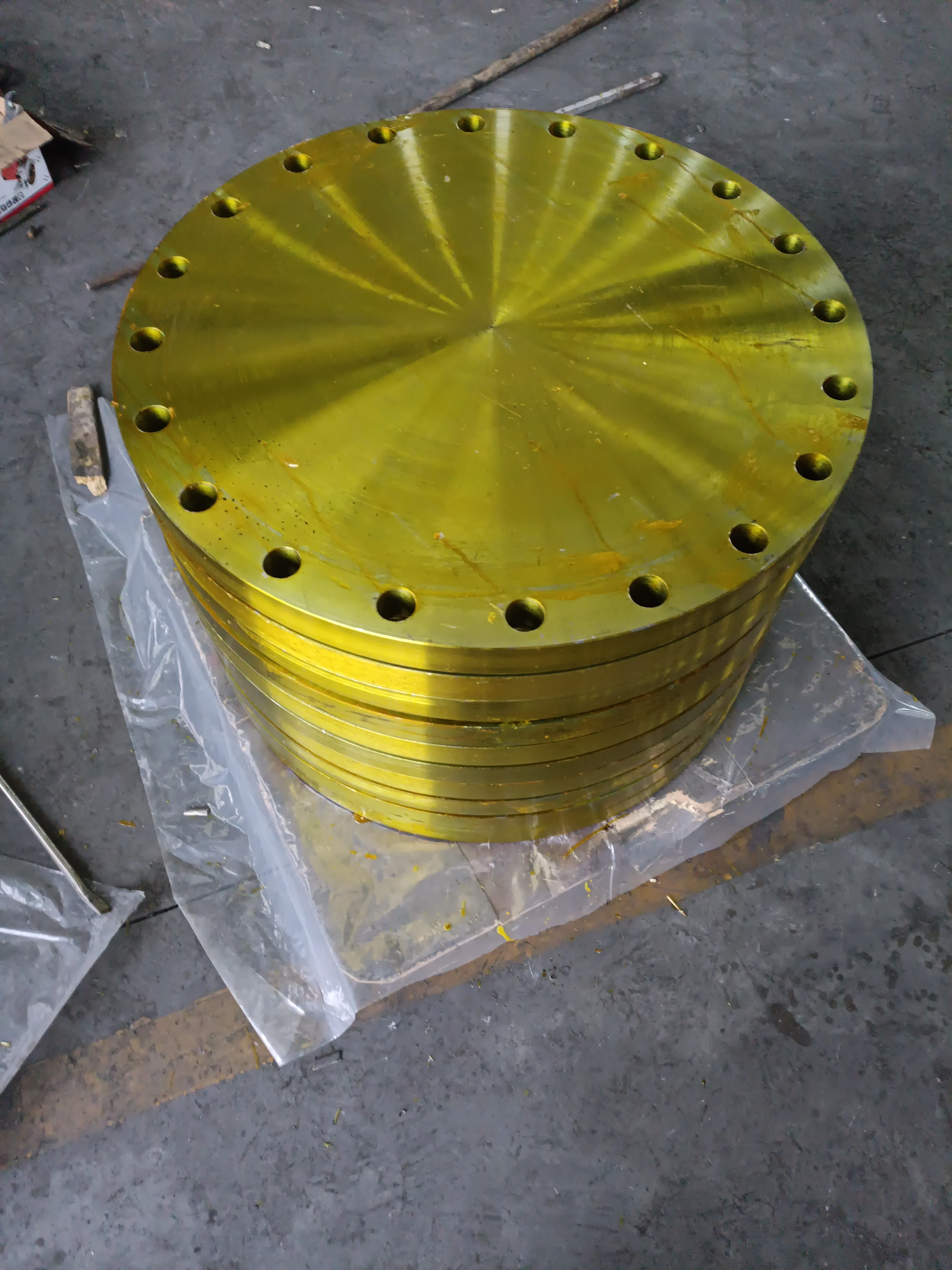 Carbon steel S235JR  flanges
