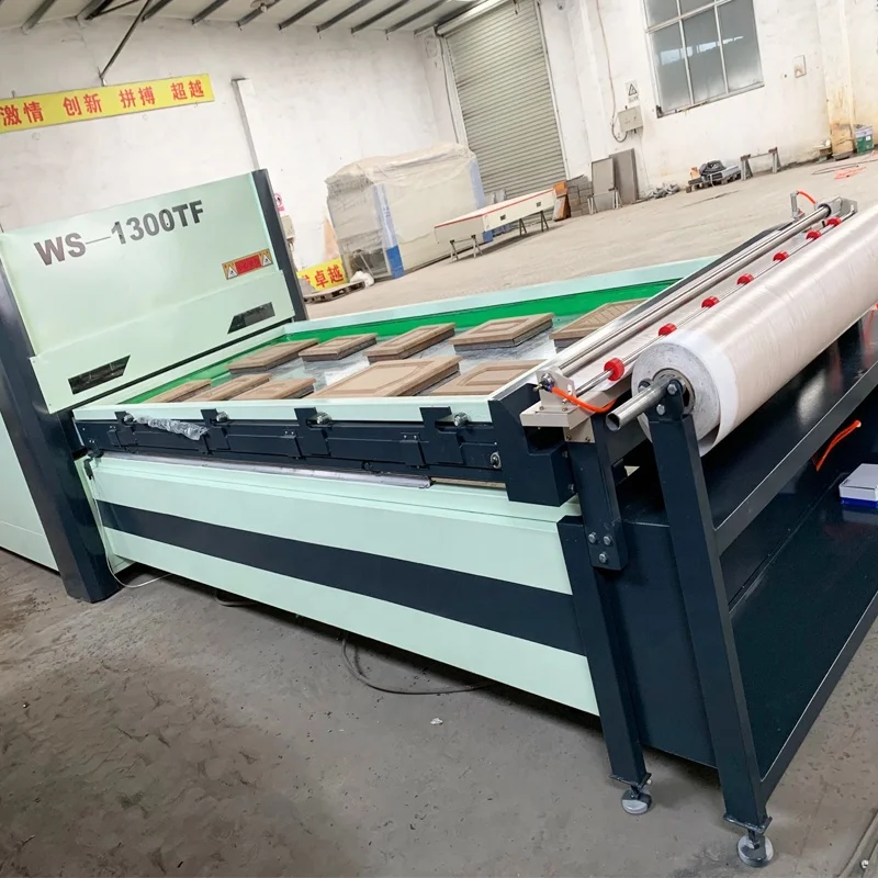  WS1300TF деревообрабатывающая автоматическая дверь MDF ПВХ вакуумная мембранная