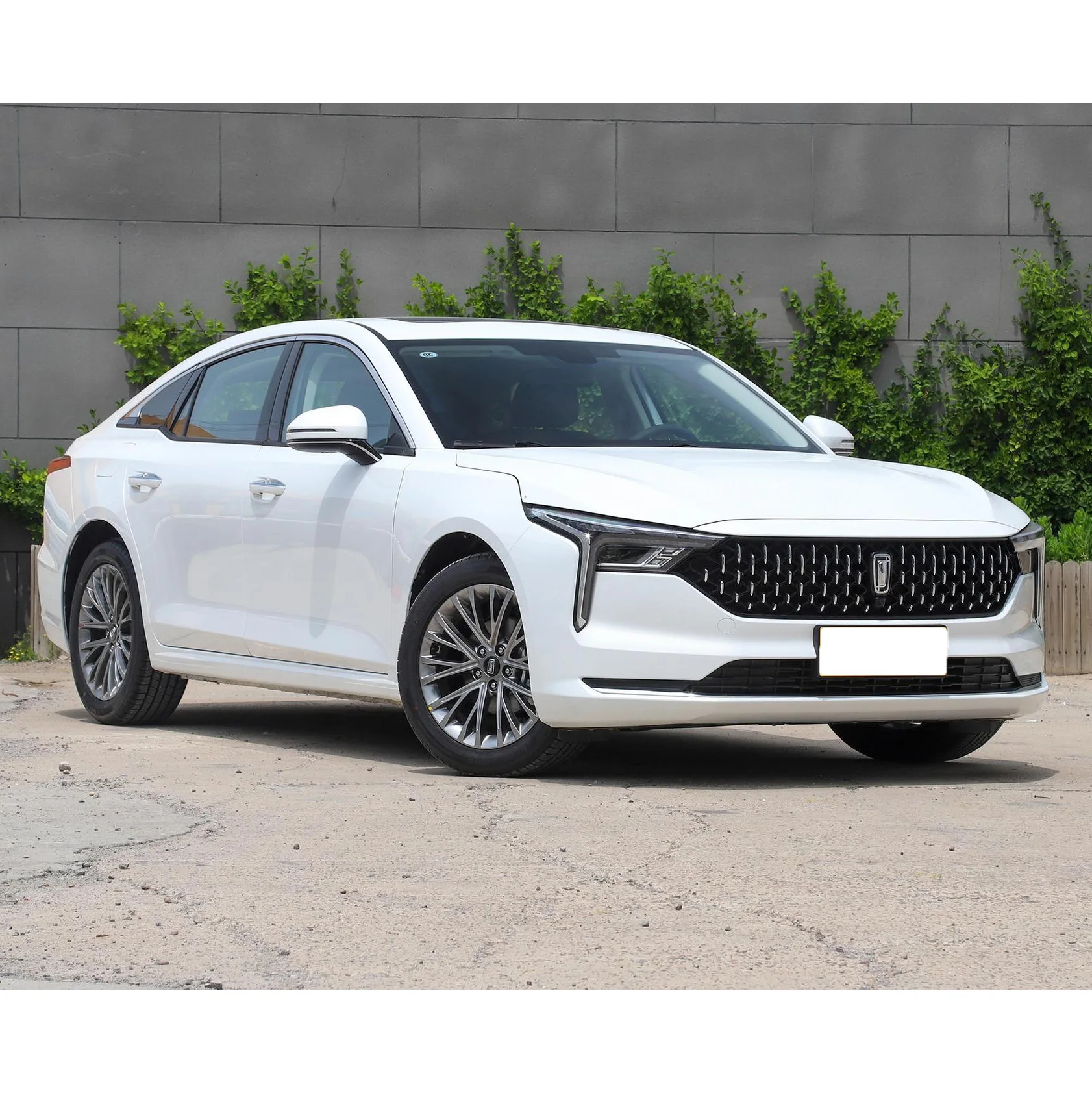 Дешевый Подержанный автомобиль BESTUNE B70S 1 5 т компактный внедорожник 7-DCT бензиновый