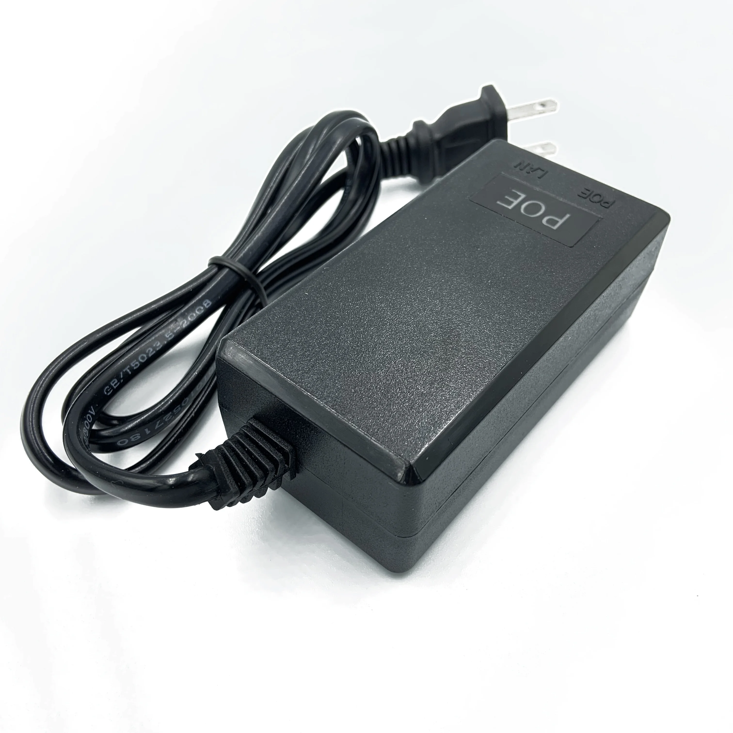 Ac100-240v To Dc 48V Desktop Powerline PoE Injector Adapter With Gigabit Ethernet