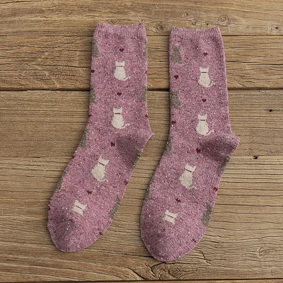 BELLEGIRL 2021 winter new arrival hot selling thick women medium tube sheep and rabbit fur women socks with cat pattern