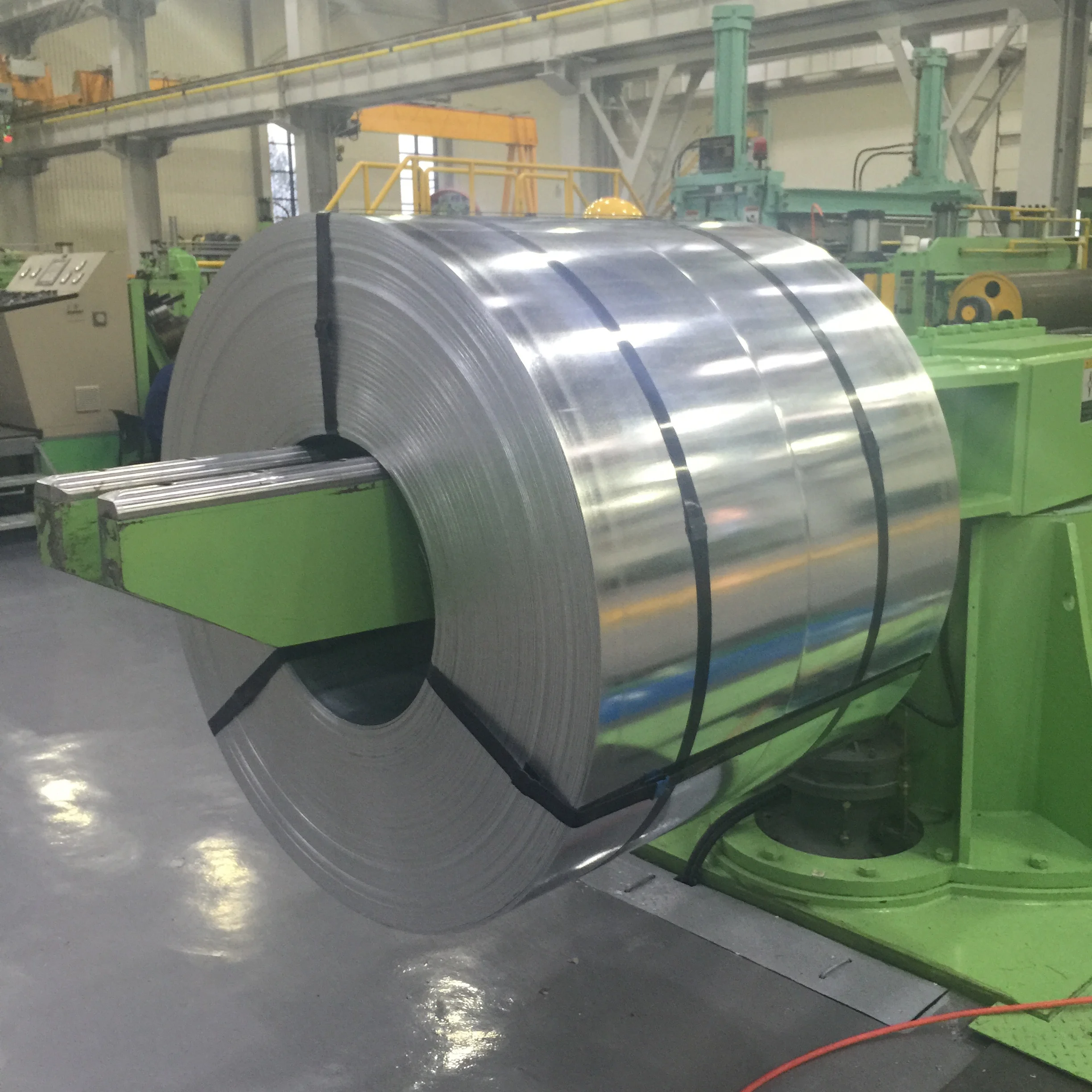 ppgi coil dx51d color coated coil and prime galvanized(gi) soft steel(hdg) sheet coil supplier in doha qatar ozide for fridge