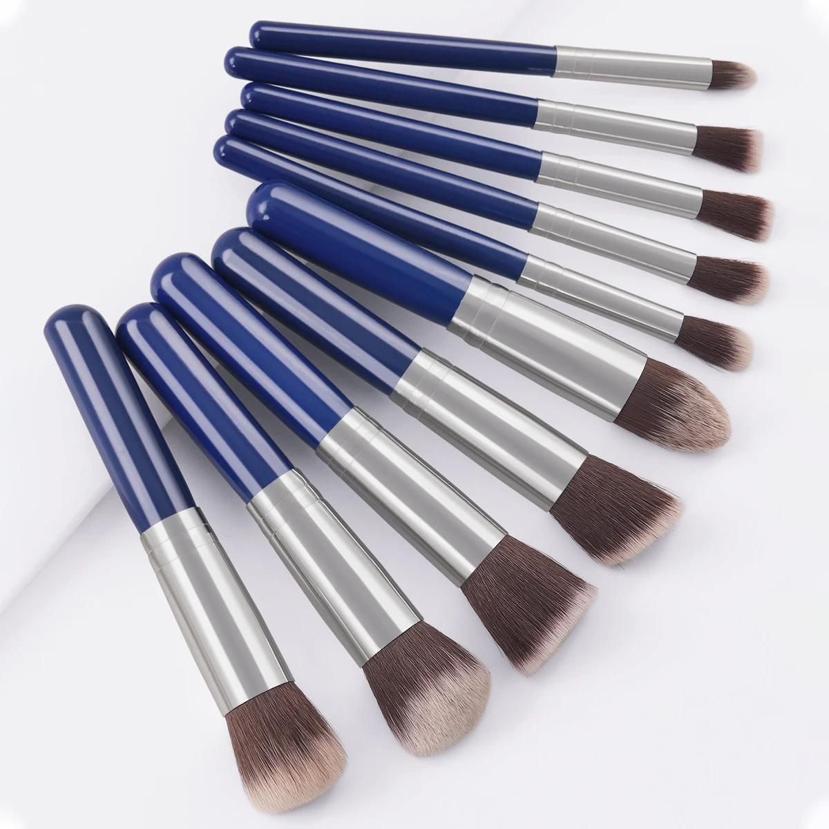 High Quality 10 Piece Set Blue Silver Makeup Brush Facial Multifunctional Beauty Tool China Factory Makeup Brush Set