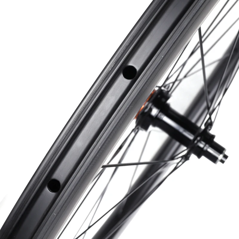 
custom hubs 20/24 H spokes 50mm 25mm carbon rims v brake carbon fiber 700C road bike wheels 