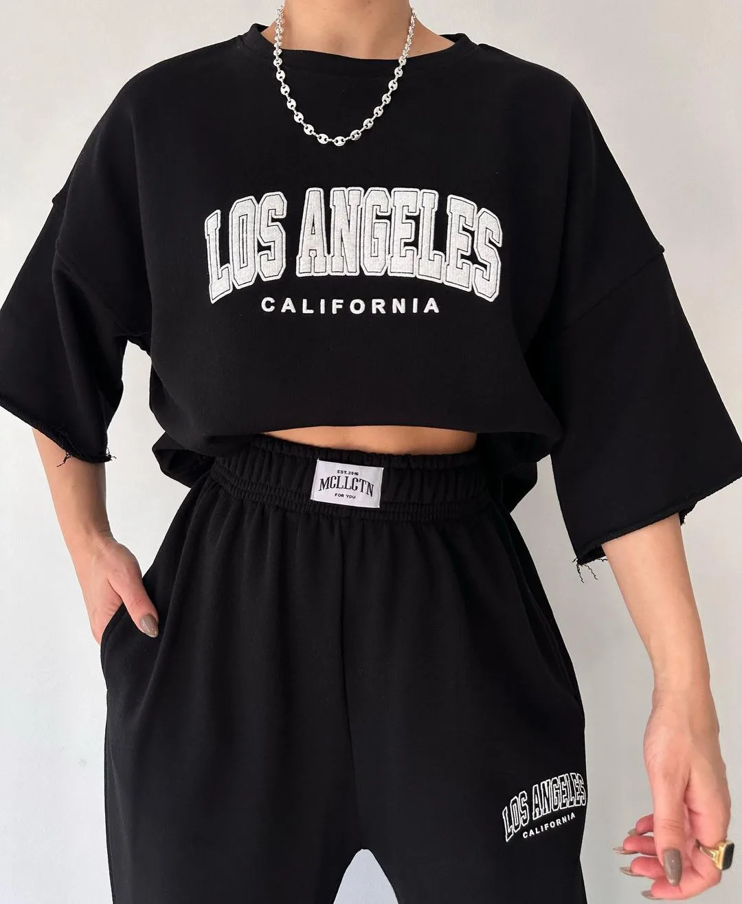 Spring New Arrival Women Casual 2 Piece Set Clothing Printed Pleated Pants Short Sleeve Hoodie