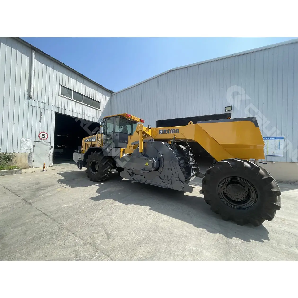 Brand New REMA 530HP Cold Recycler RZ560 2300mm Cold Recycler Machine Cheap For Sale