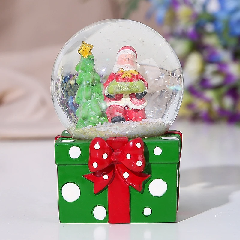 Factory Square Base Christmas Water Globe in Glass Ball Snow Ball Home Decor Snow Globe