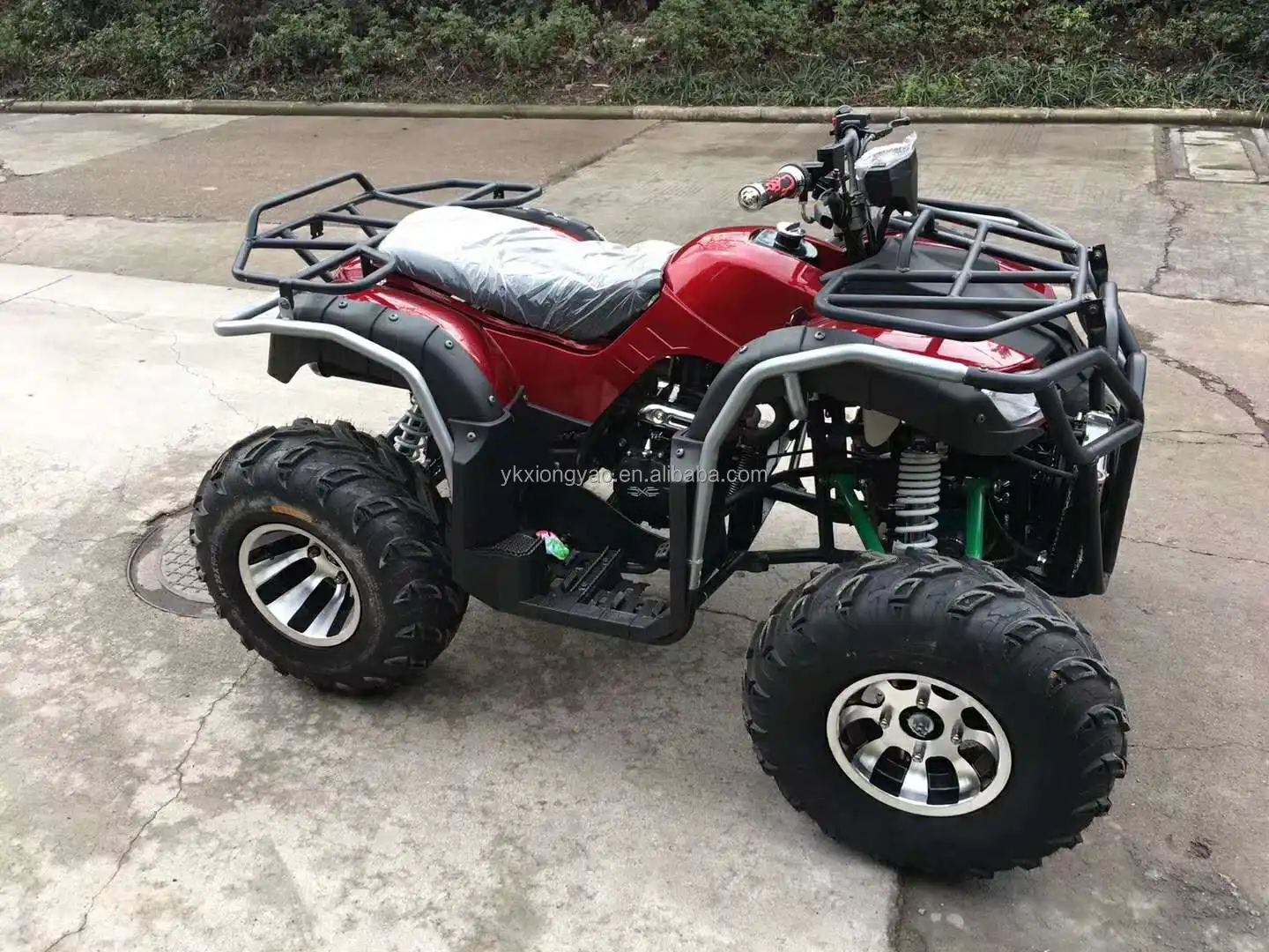 good sell Rubber material 10-inch aluminum wheels complete set of tires are suitable for ATVs and off-road motorcycles