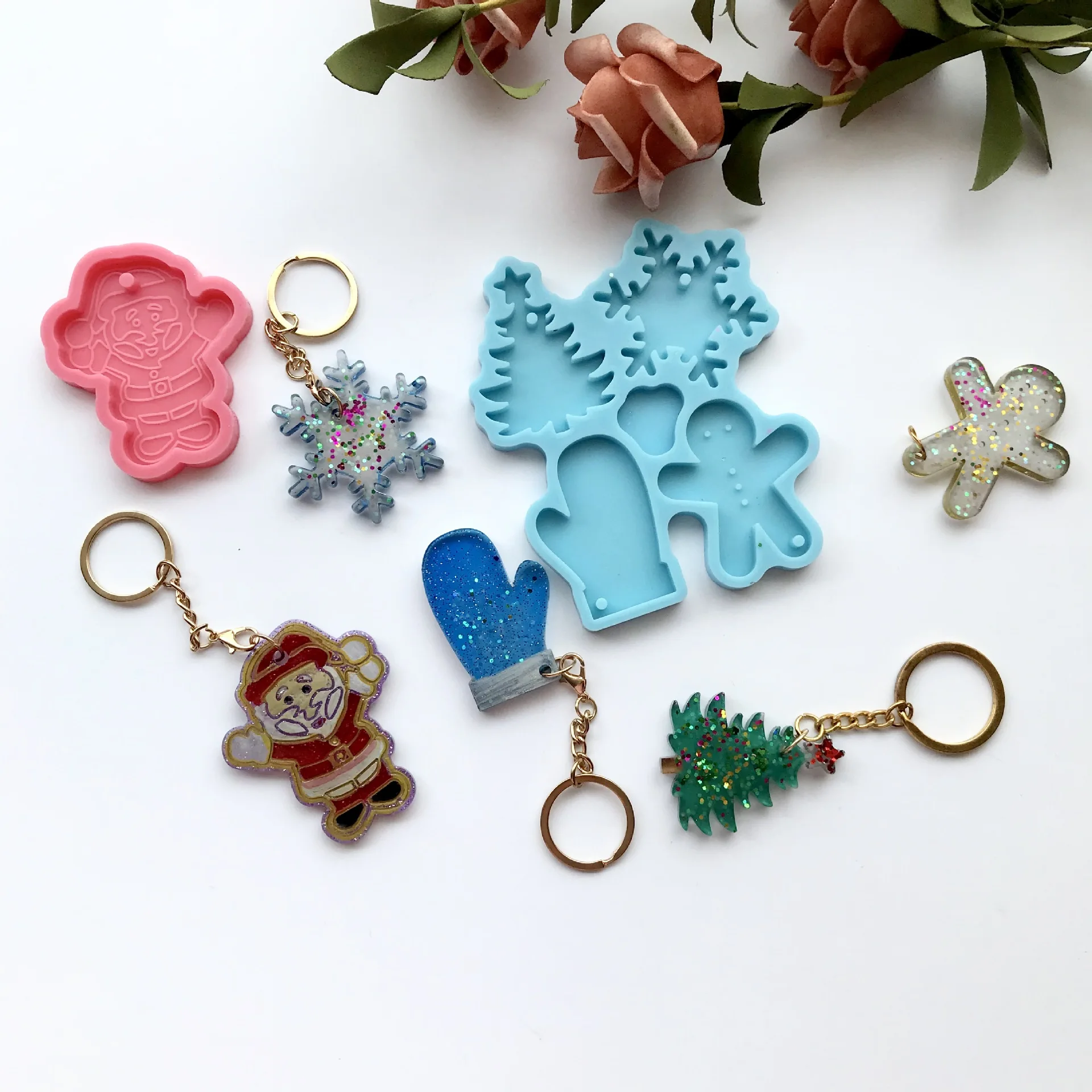 MO131 Best selling DIY christmas theme gingerbread man santa snowflake keychain combination silicone mold Shiny epoxy resin mold