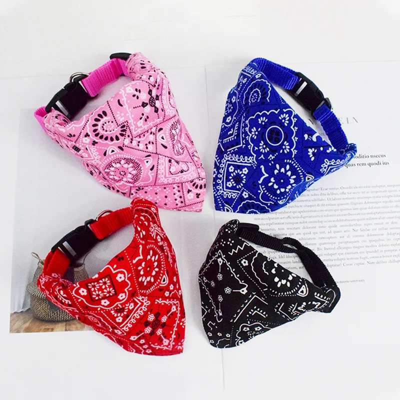Adjustable Pet Dog Triangular Bandage Puppy Cat Scarf Bandana Collar Bibs Cat Neck Decor Dogs Cats Pets Accessories