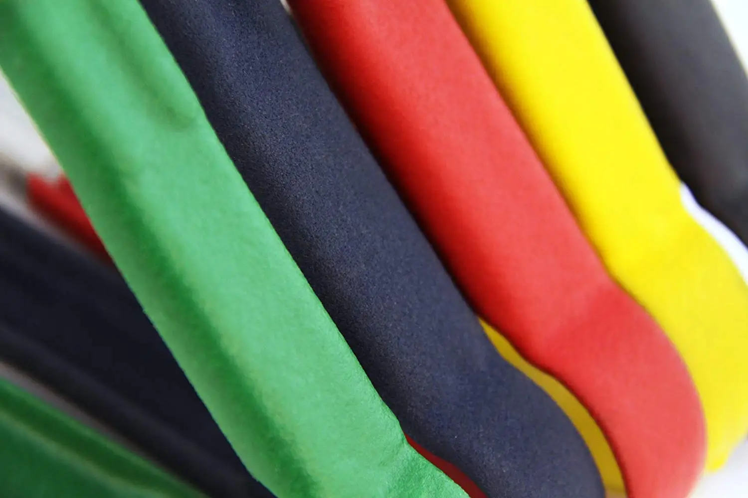 Stainless Steel Scalloped Utility Tong Vinyl Coated Utility Tongs  Stainless Steel Tongs with Vinyl Handle 9 inch Blue