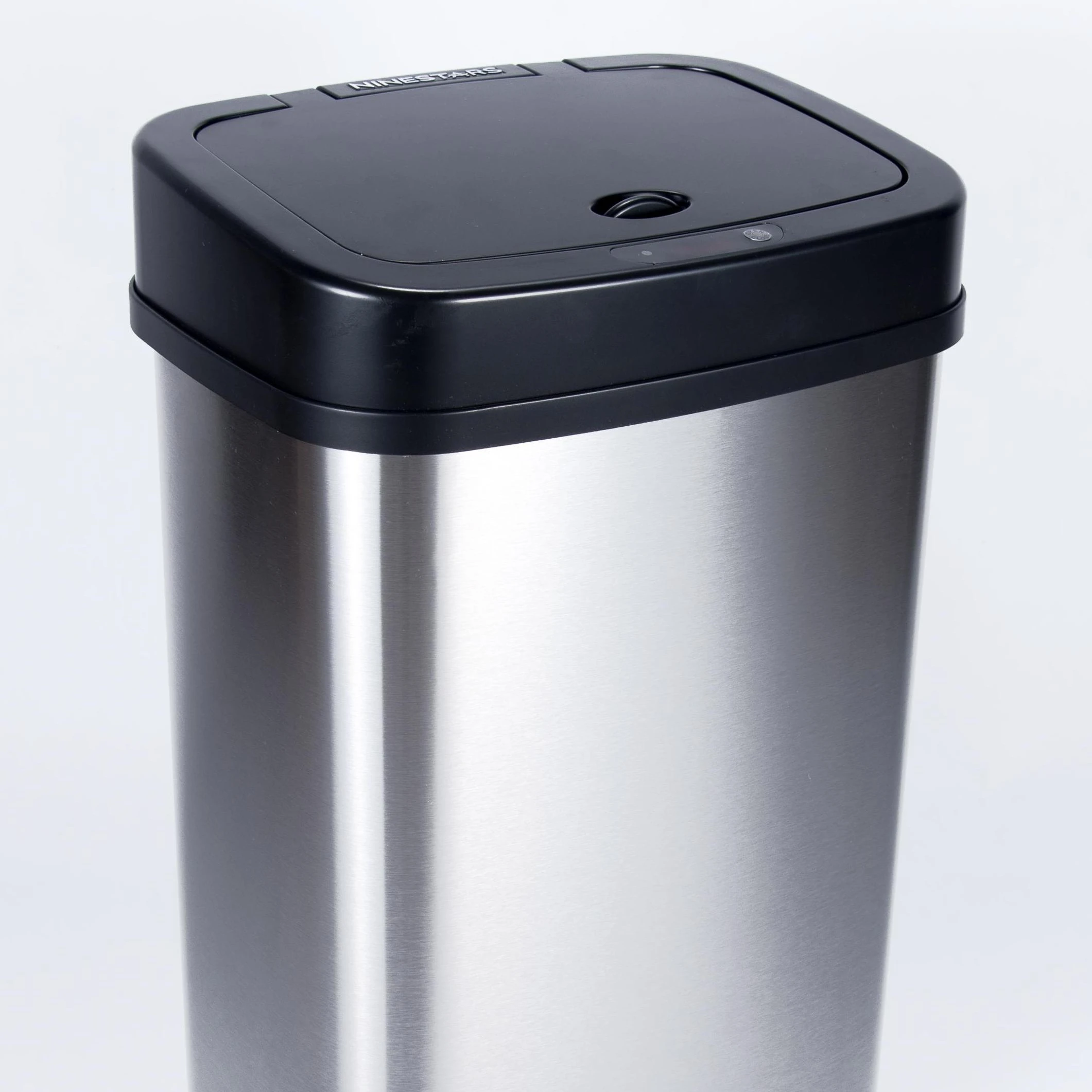 Eco-friendly Stainless Steel Sensing Waste Bin Metal Garbage Bin For Hotel Bathroom Office
