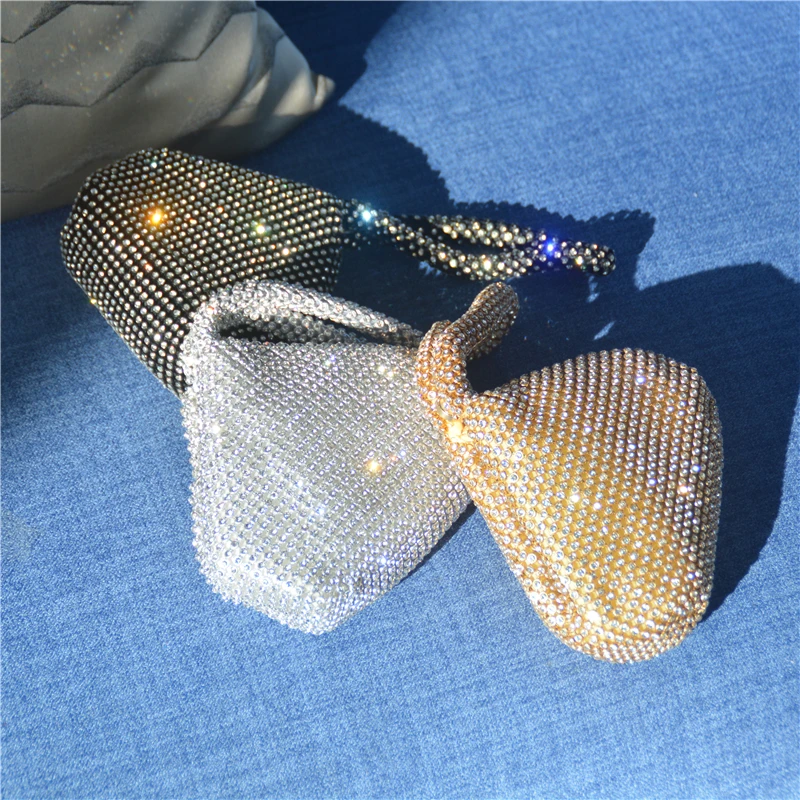 
Hotsale Luxury Women Crystal Hand Shoulder Bag Rhinestones Clutch Evening Bag for Lady Diamond Small Triangle Wallet Handbag 