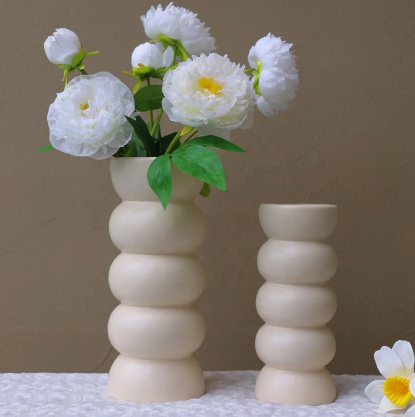 2024 Minimalist Cream White Small Tall Circle Round Cylinder Floral Porcelain and Ceramic Vases