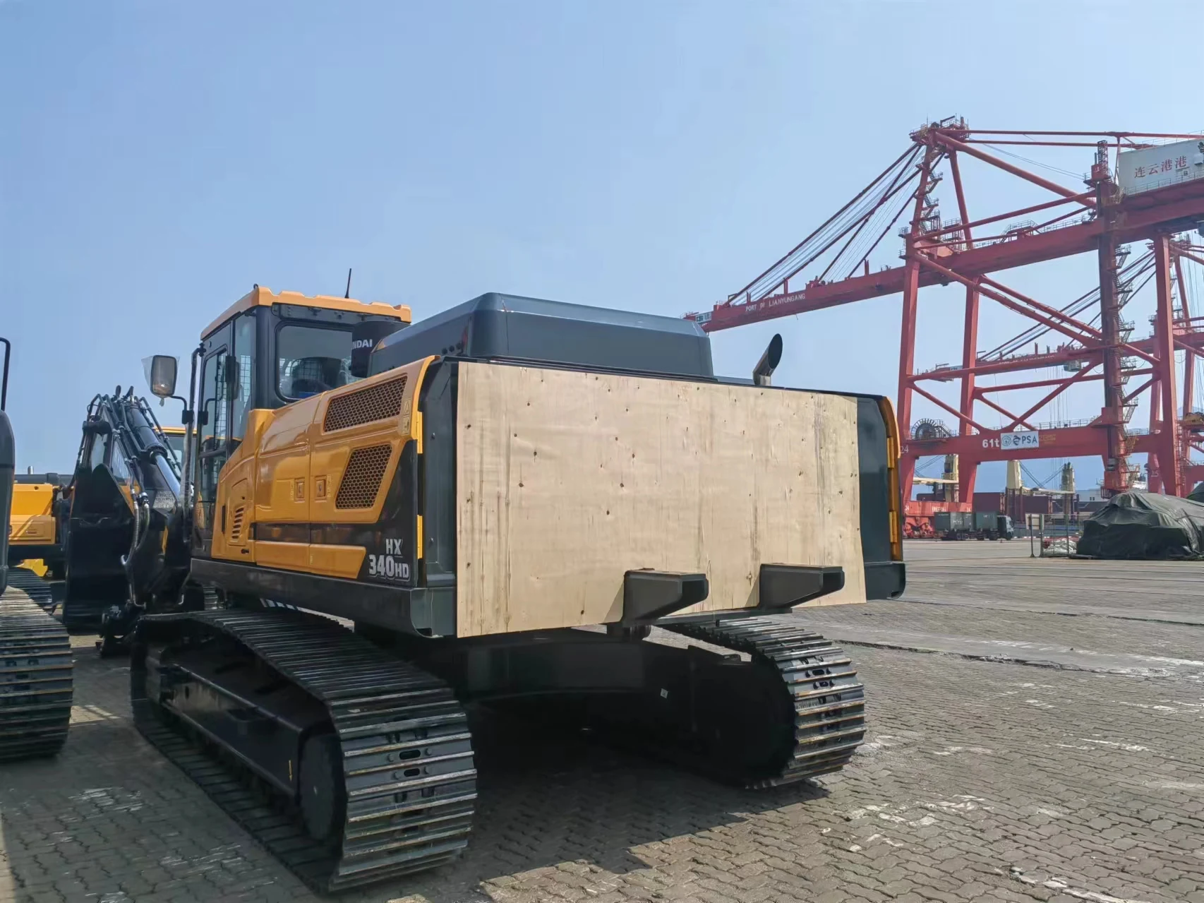 crawler excavator 22Ton  220LC-9S HX220 HD HX340 Hyundai R220LC-9 R245 R275