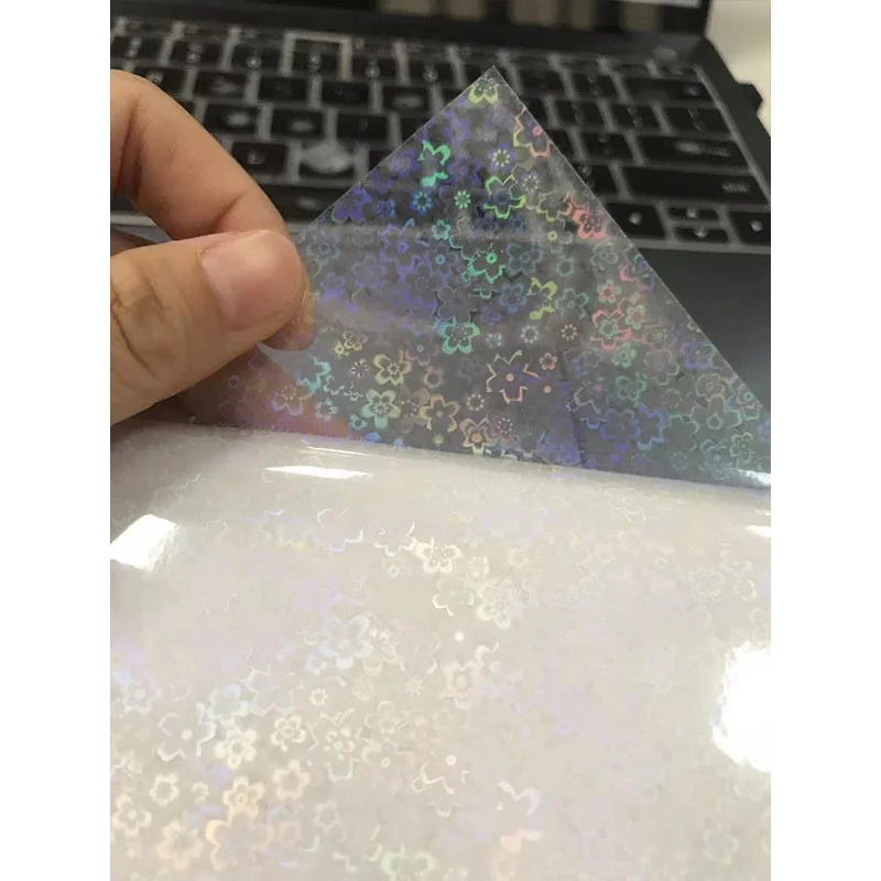 Hot Selling Self Adhesive Holographic Photo Cold Film Laminate Film Wrapping Plastic Gift Wrap Flower Soft Feature